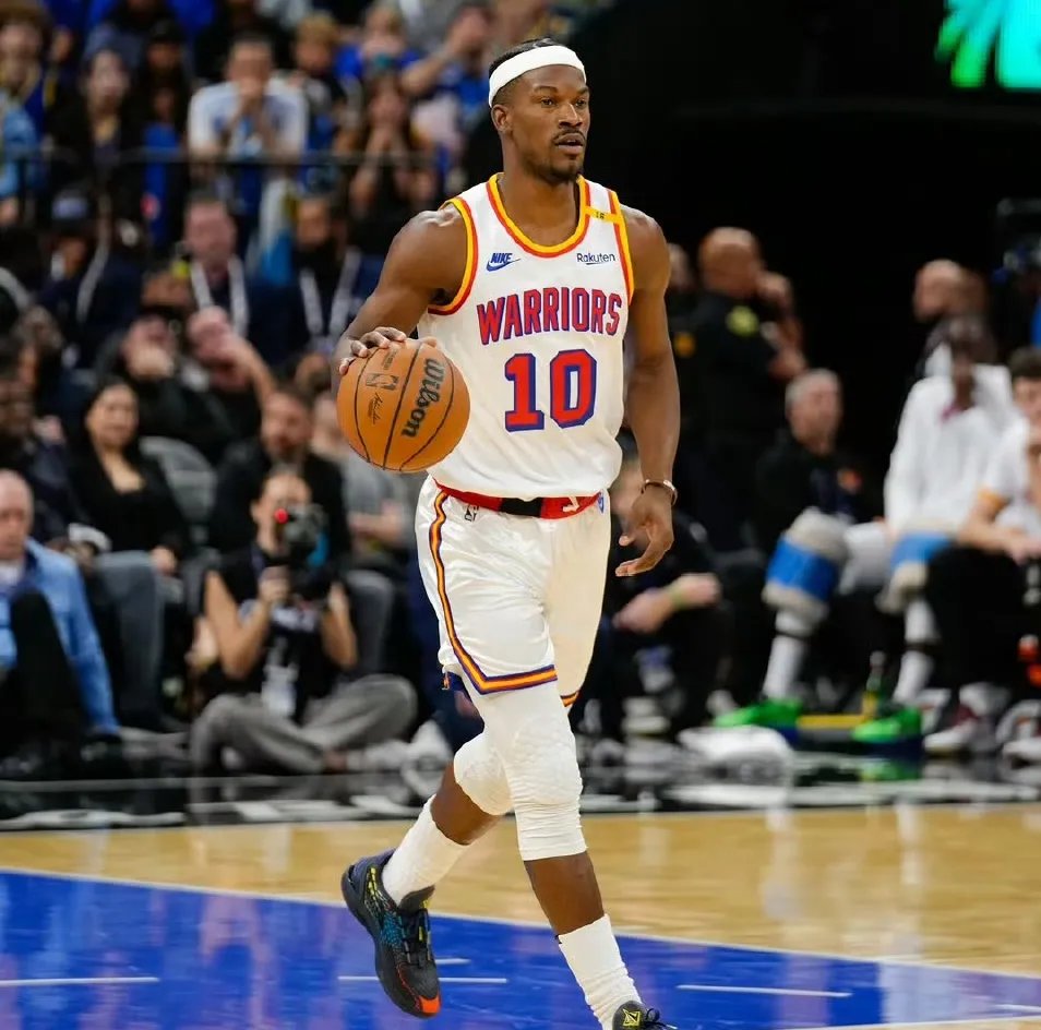 AYX-巴特勒在美国队比赛中刷新纪录，表现优异引发热议！