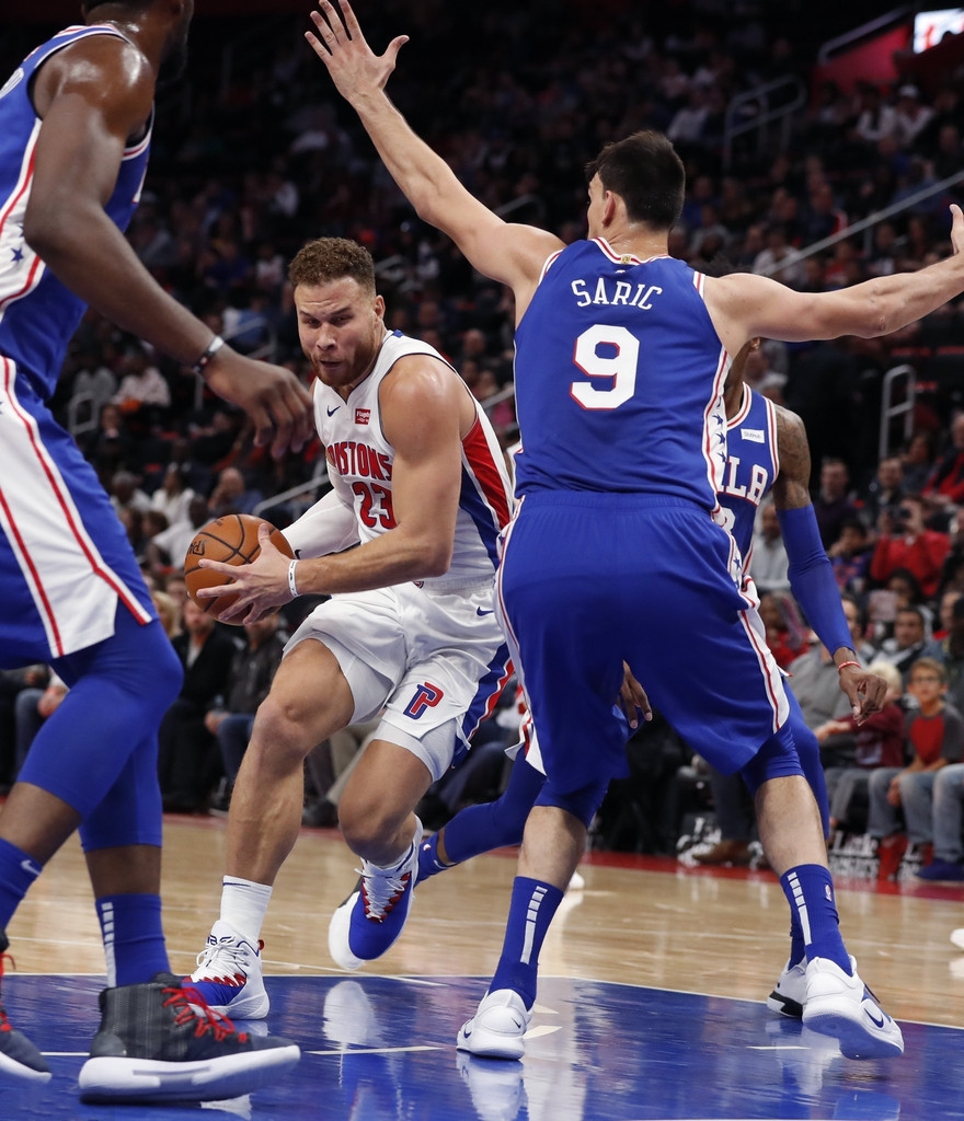 AYX-Scout遭遇十五连败，雄鹿教练面临压力！的简单介绍